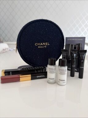 CHANEL MakeUp Set with Navy & Gold Cosmetic Pouch